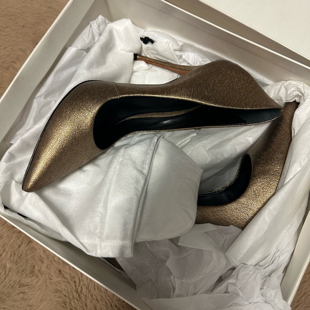 Schutz Stiletto Sandals 7.5 (bronze/aco)